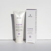 Picture of Iluma Intense Brightening Exfoliating Cleanser